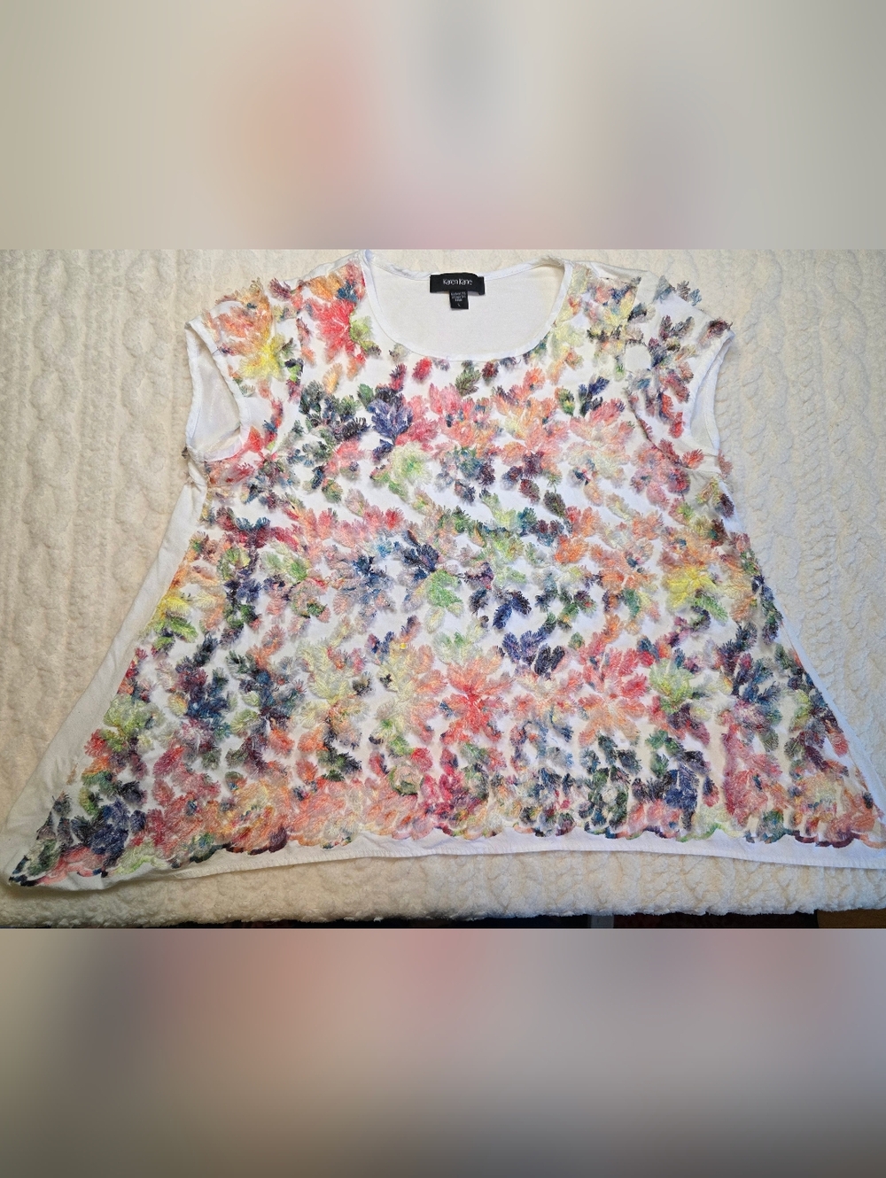 Karen Kane White Floral Textured Embroidered Top Size Large